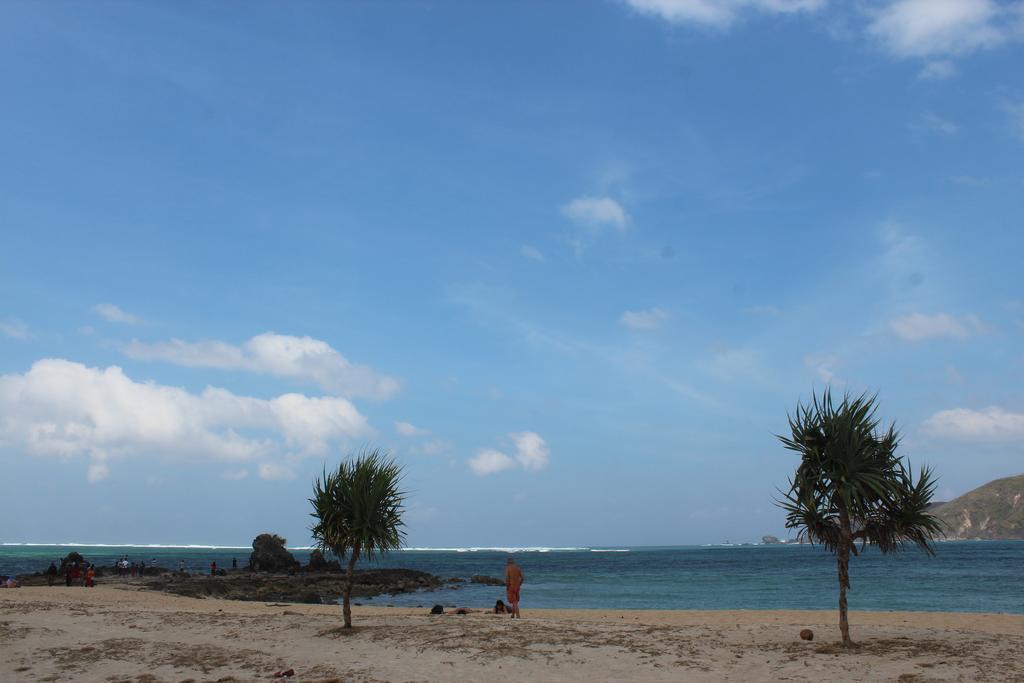 Tastura Beach Hotel Kuta  Esterno foto