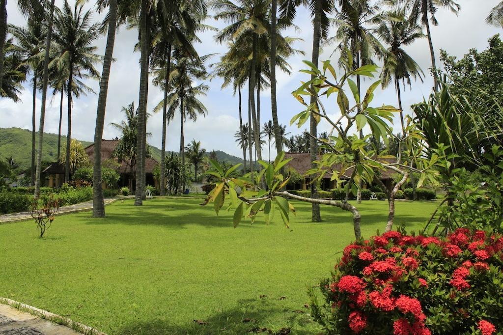 Tastura Beach Hotel Kuta  Esterno foto